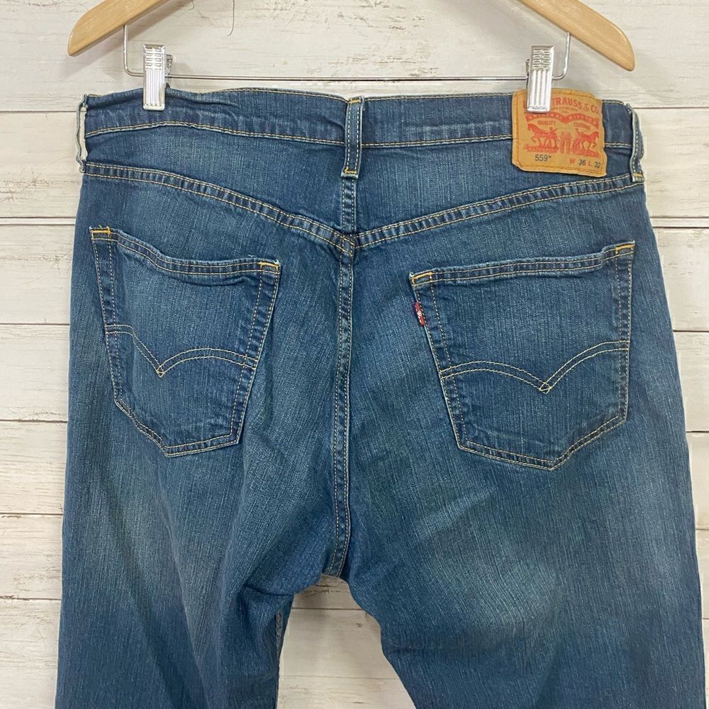 Levi’s 559 Jeans - Picture 3 of 4